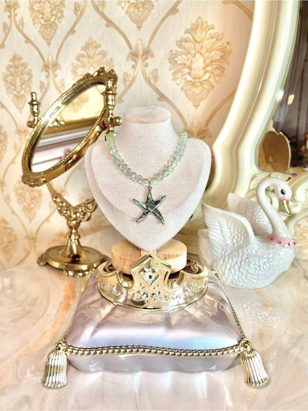 One of a kind starfish Green Beaded Necklace with Abalone Star Pendant -Jewelry